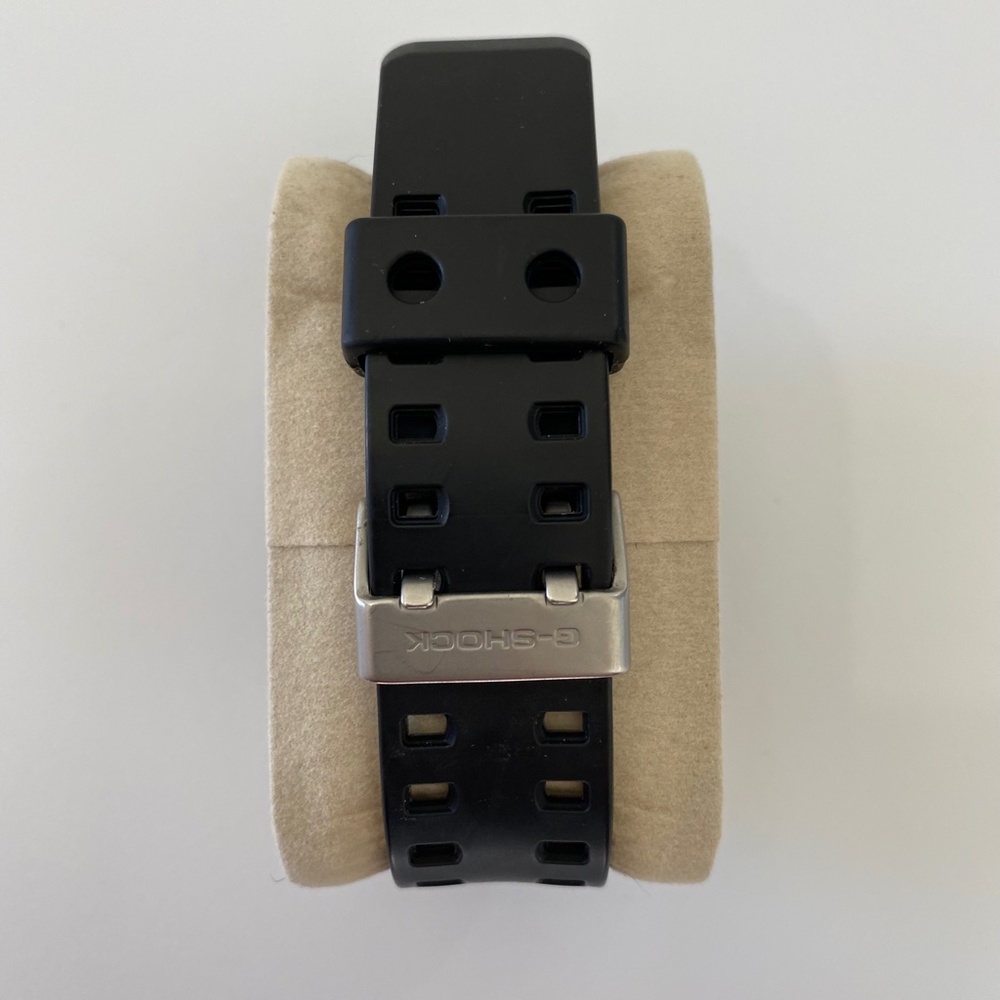 Mens G-Shock GA-110 Analog-Digital watch - Picture 4 of 6